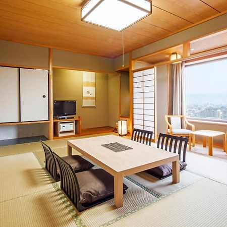 Kofu Kinenbi Hotel Exterior photo