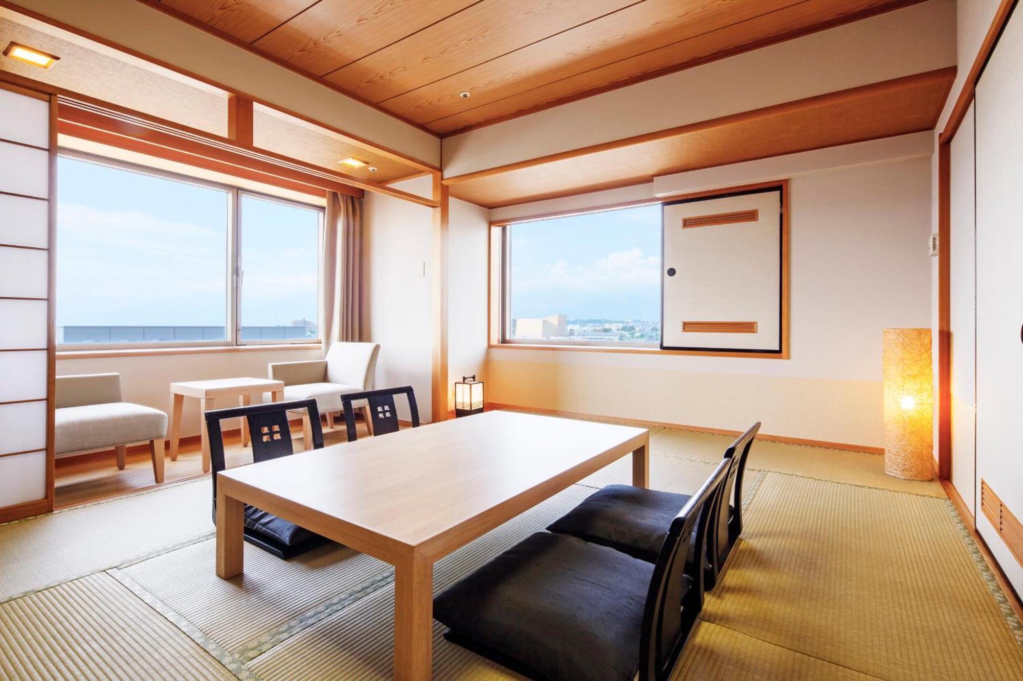 Kofu Kinenbi Hotel Exterior photo