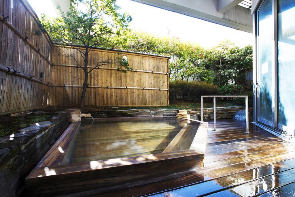 Kofu Kinenbi Hotel Exterior photo